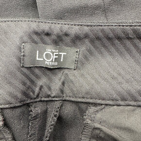 EUC Womens Ann Taylor Petite Signature Black Slacks Pants Trousers 2P Boot Cut - Picture 3 of 5